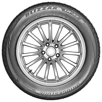 245/40R20 95W LM32